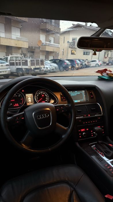 Audi Q7 — photo 5