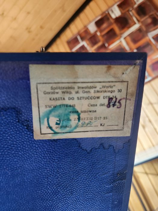 Komplet sztućców HEFRA wzór Wschodni MET-60 PRL 32 elementy w kasecie