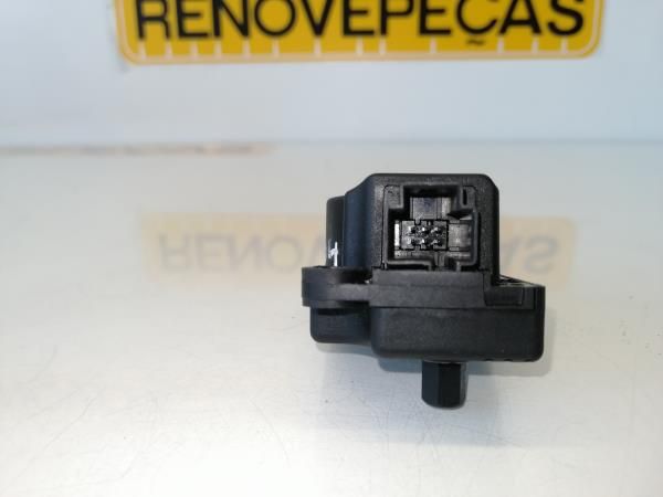 Motor da comporta da sofagem PEUGEOT 307 (3A/C)