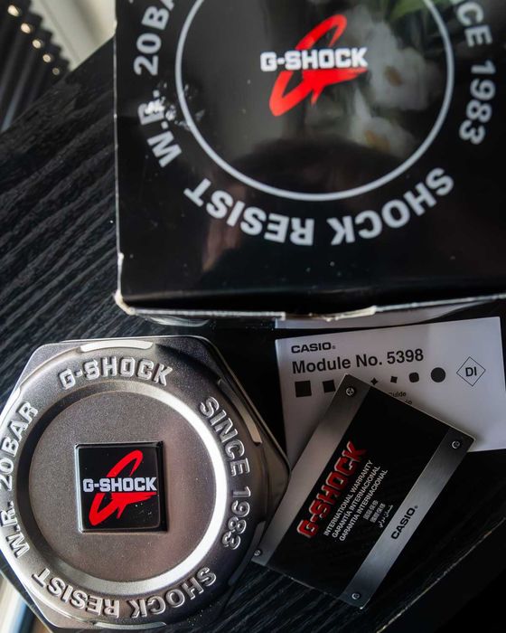 Zegarek Casio G-Shock model GA-400