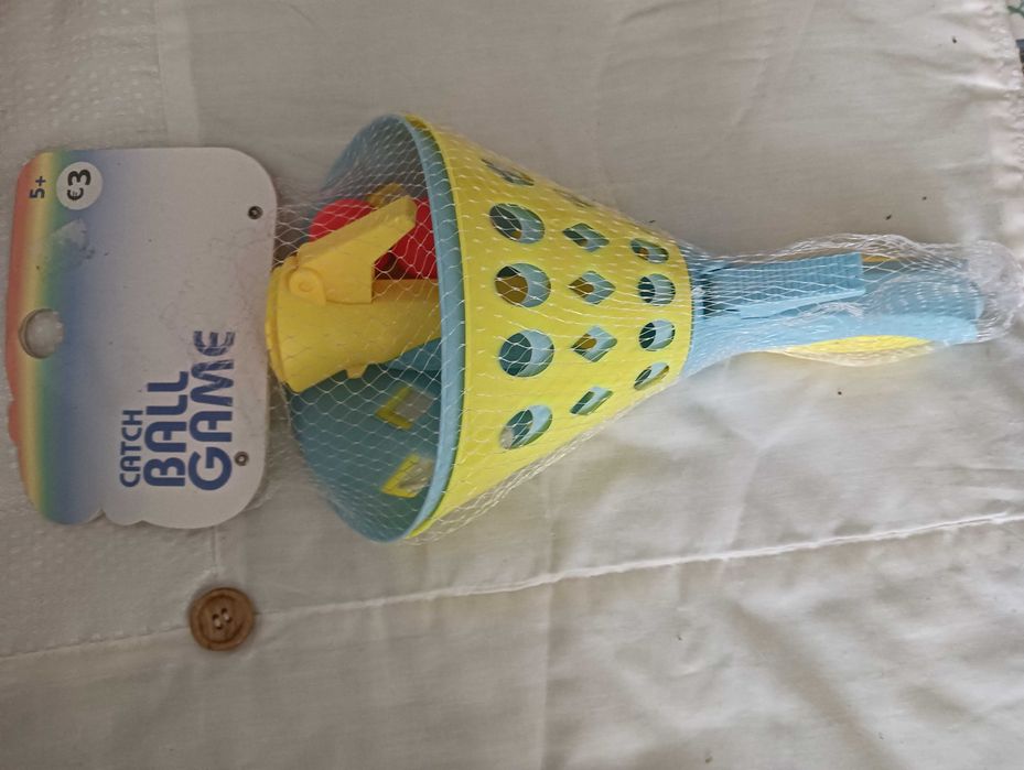 Jogo Infantil Catch Ball com gatilho novo
