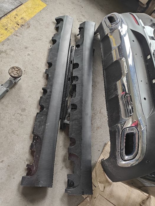 Бампер,Mercedes-Benz GLE-Coupe ,22 рік
a