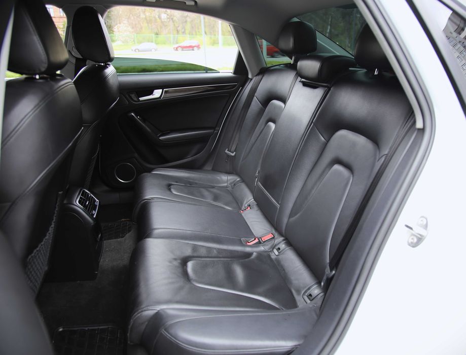 Продам автомобіль Audi A4