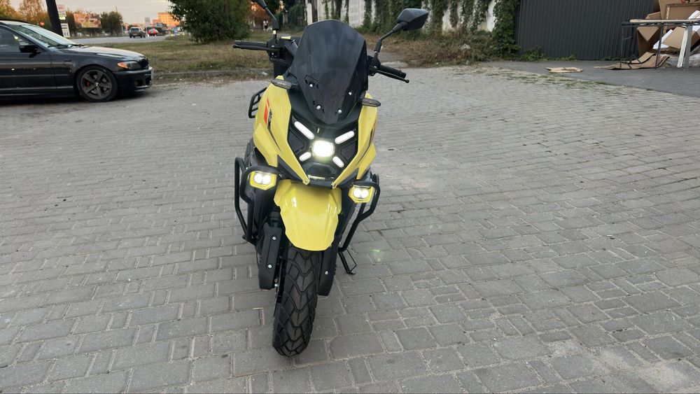 NEW Скутер SPARK SP150S-24