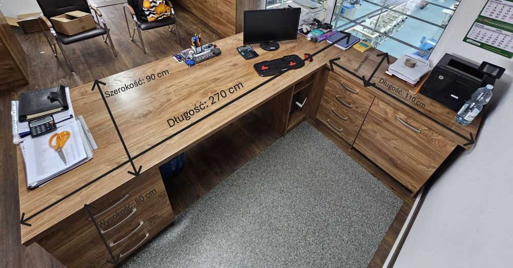 Solidny zestaw mebli biurowych (biurka + komoda)