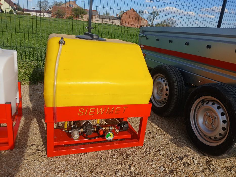 Aplikator zakiszania 200L producent