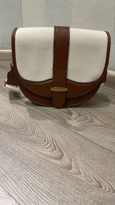 Сумка через плече від Mango