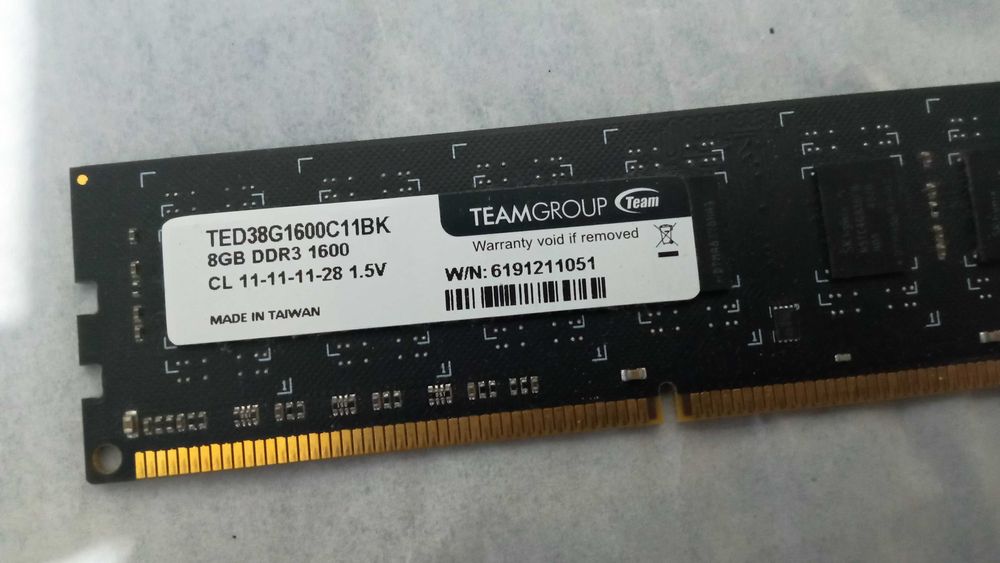 Оперативная память TEAM 8GB-DDR3/1600Mhz