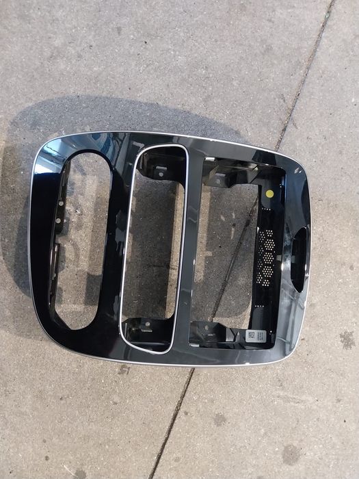 Moldura e Radio Renault Clio 4