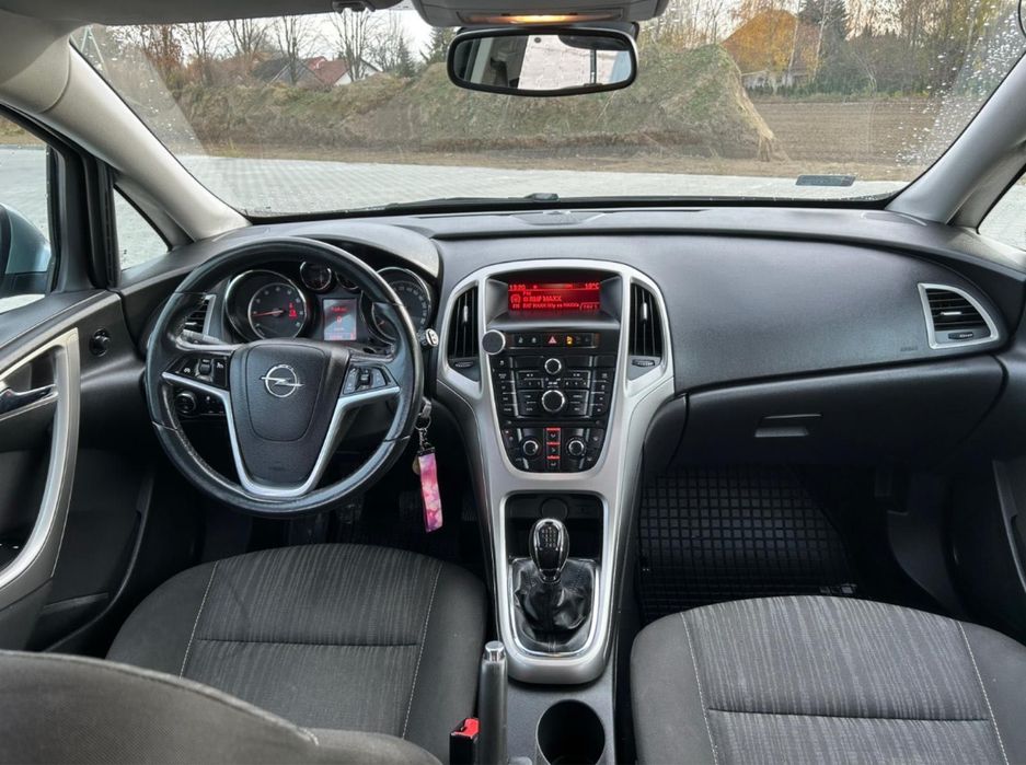 Astra 1.4 Turbo 140km