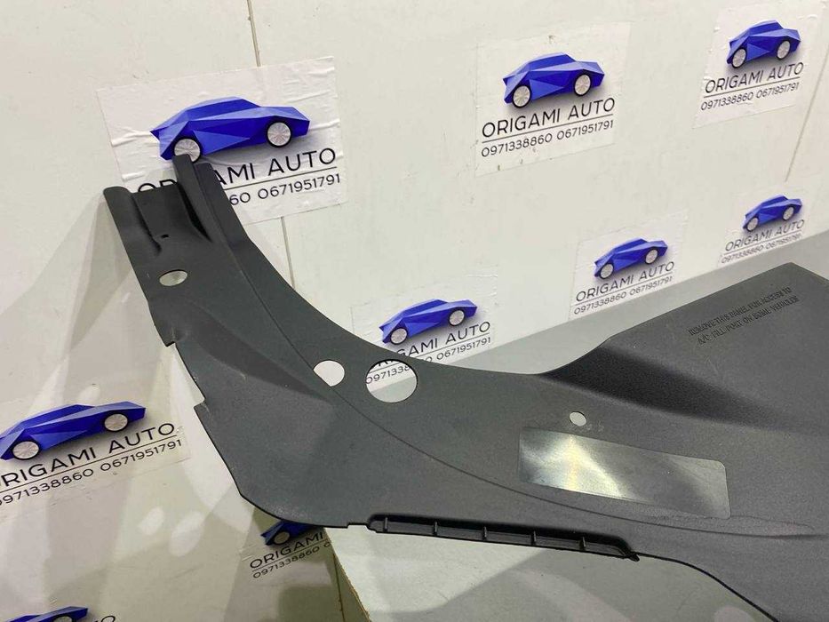 Накладка телевизора дефект jeep cherokee kl Джип чероки кл 2019 2020+