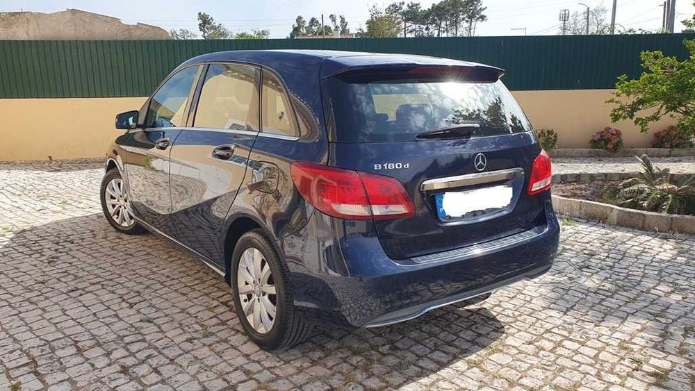 Mercedes B180 2017 Nacional