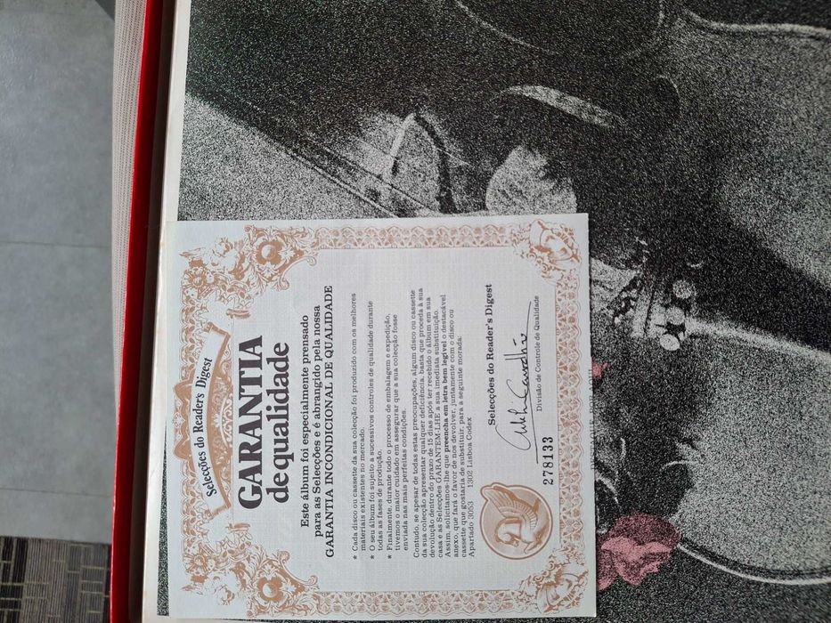 Discos vinil-Les 150 Plus Bells Melodies Du Monde 8 discos vinil