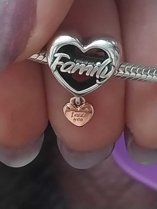 Оригінальний браслет  «PANDORA» з двома шармами