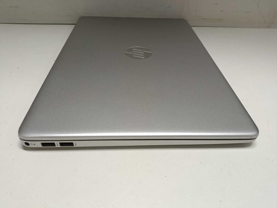 Ноутбук HP 15.6" Ryzen 3 3250U 8Gb 128Gb SSD Radeon Гарний стан