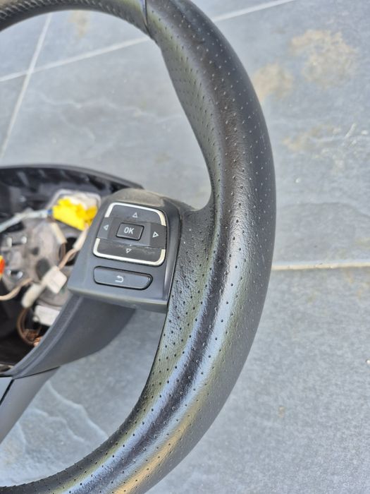 Kierowca i gałka biegow  seat  altea,  xl ,leon II  po liftingu