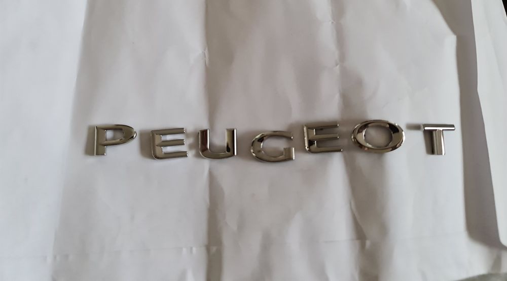 Letras PEUGEOT Partner