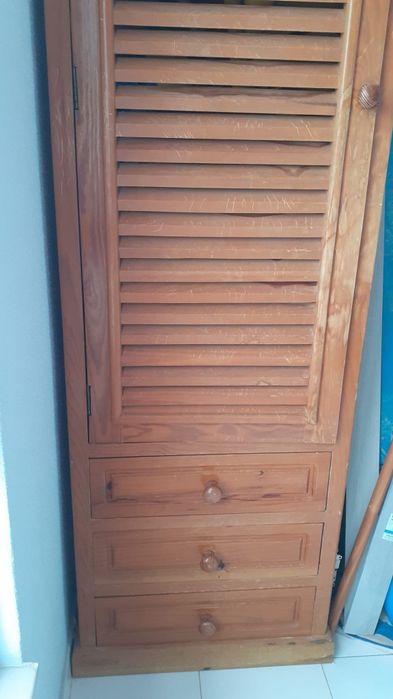 Quarto completo, camas solteiro