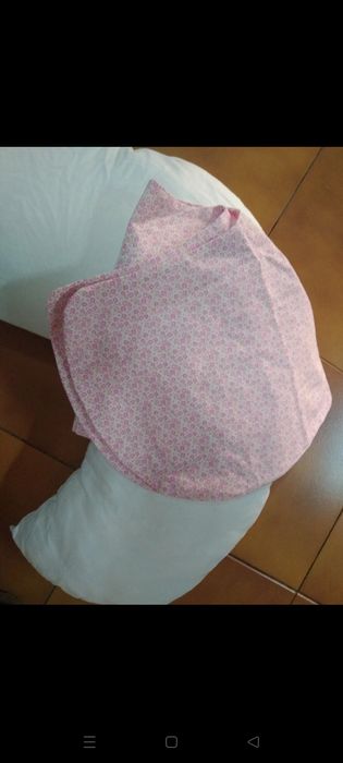 Almofada de amamentação com duas fronhas