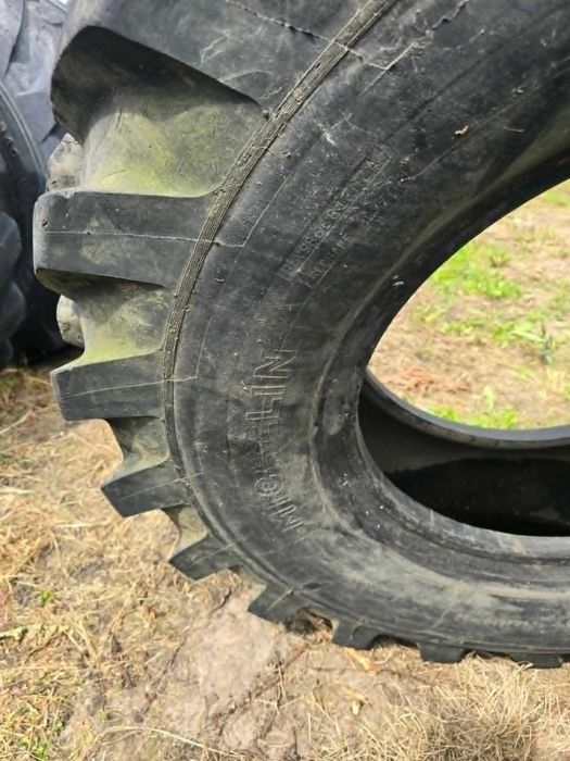 14.00-24 Michelin Rader J333
