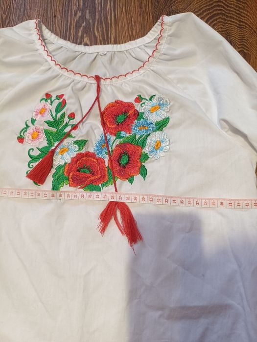 Вишиванка для дівчинки