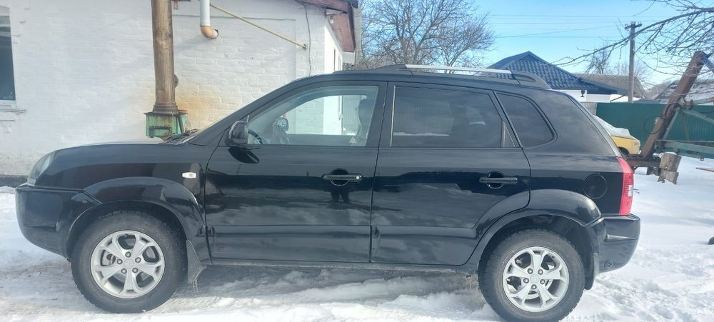 Hyundai Tucson продам