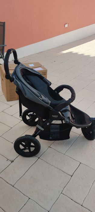 (carro já foi vendido) Ovo Britax Romer isofix pará bebe ótimo estado.