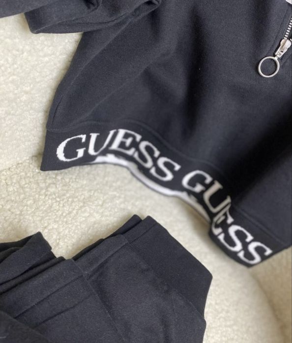 Костюм Guess розмір S на флісі guess костюм спортивний