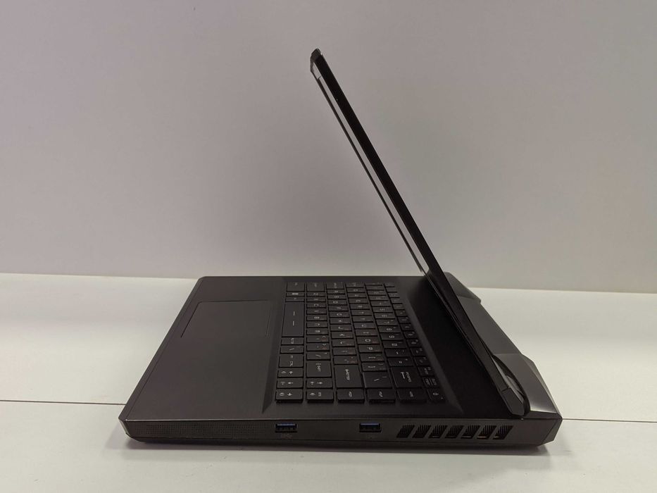 MSI Vector GP66 | i9-12900H | RTX 3080Ti 16GB | 64GB DDR5 | QHD