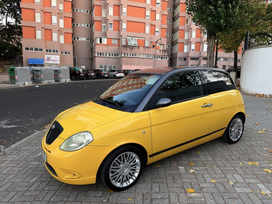 Lancia Ypsilon Versao MOMO 1.3M-Jet diesel 105cv