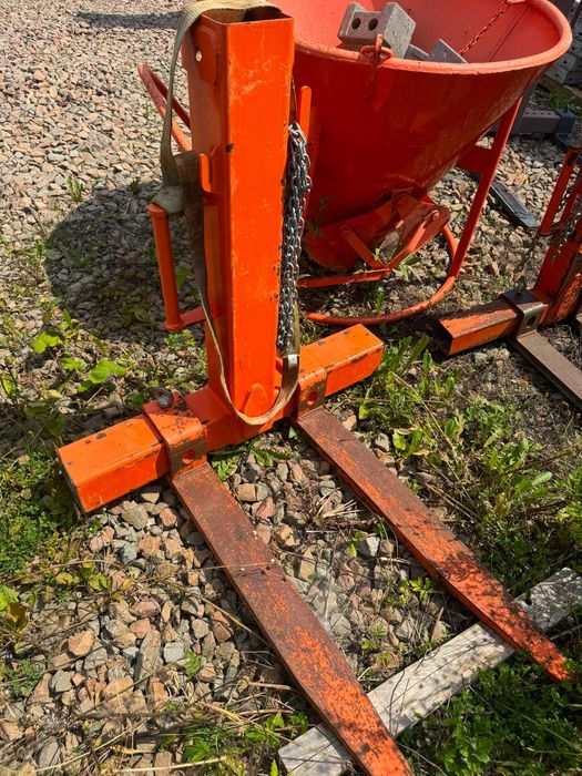 Prawie nowe widły dźwigowe Eichinger 2000kg