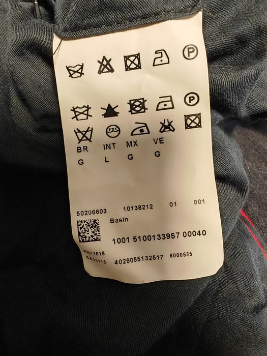 Super wełniany płaszcz Hugo Boss rozm L