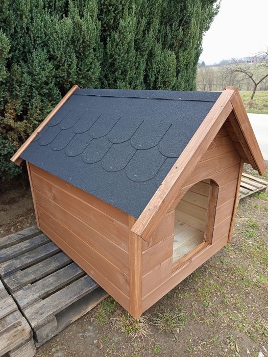 Buda  Xl  owczarek , labrador. Budy małe i duże