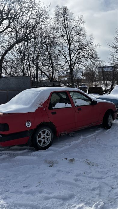 Форд сієра 1.6 бензин