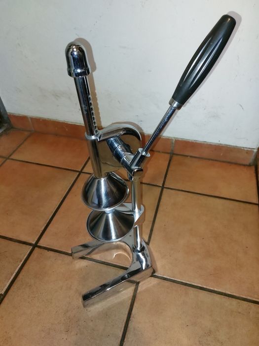 Wyciskarka do cytrusów.