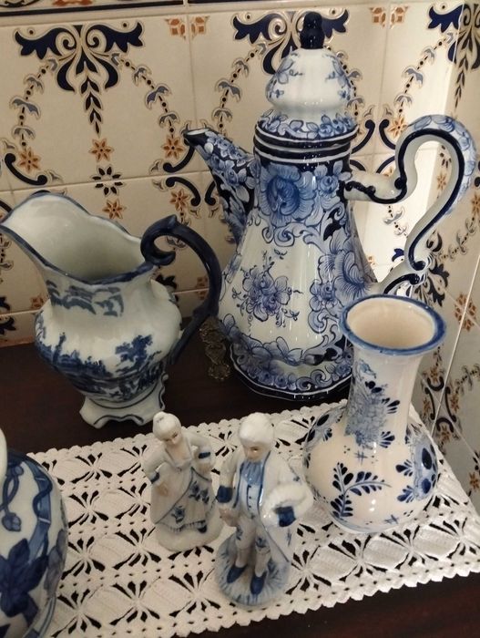 Antique English Tableware476015885214689284