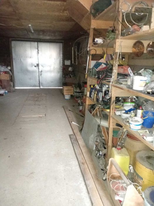 Здам будинок 290м.кв. в Чернівцях в районі Ленківців