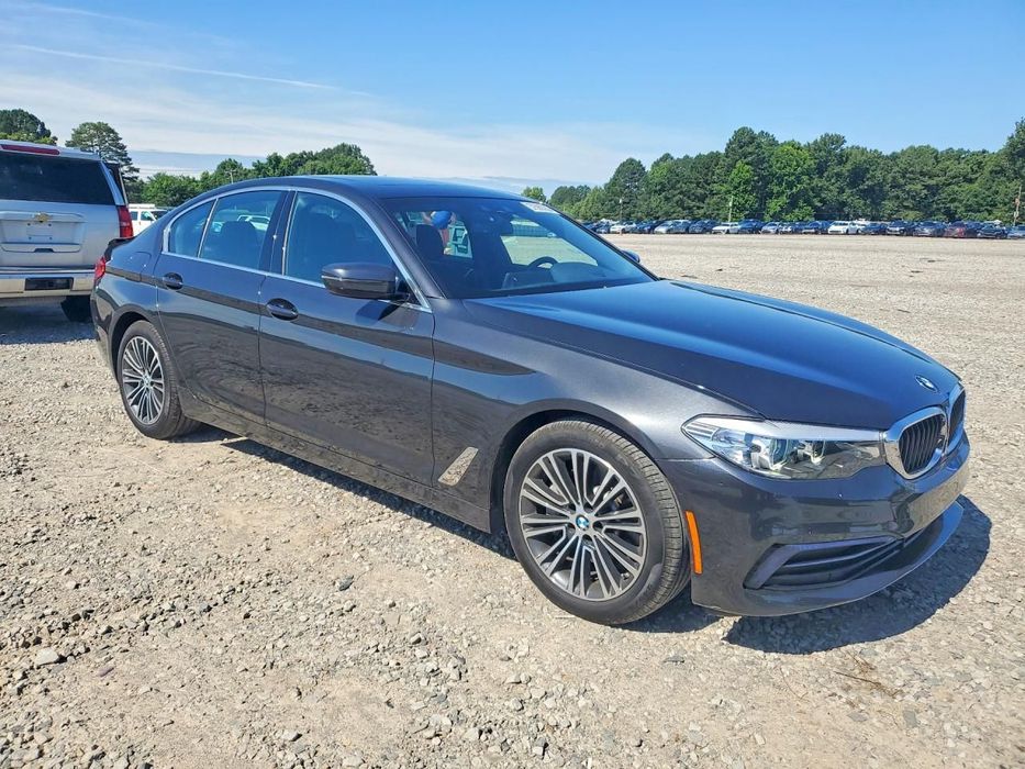 BMW Seria 5 BMW 5 ! 530i ! xDrive ! 4x4 ! Lekka szkoda ! Import USA !