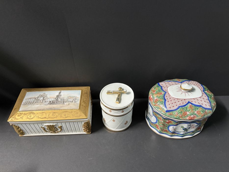 Tres caixas vista alegre