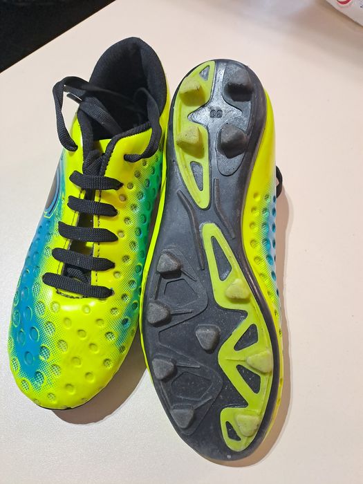 Бутси для футболу walked 36р.