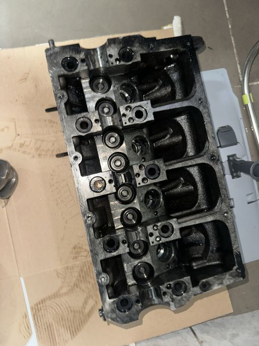 Cabeça com válvulas + árvore de cames TDI PD – PD130 / PD150