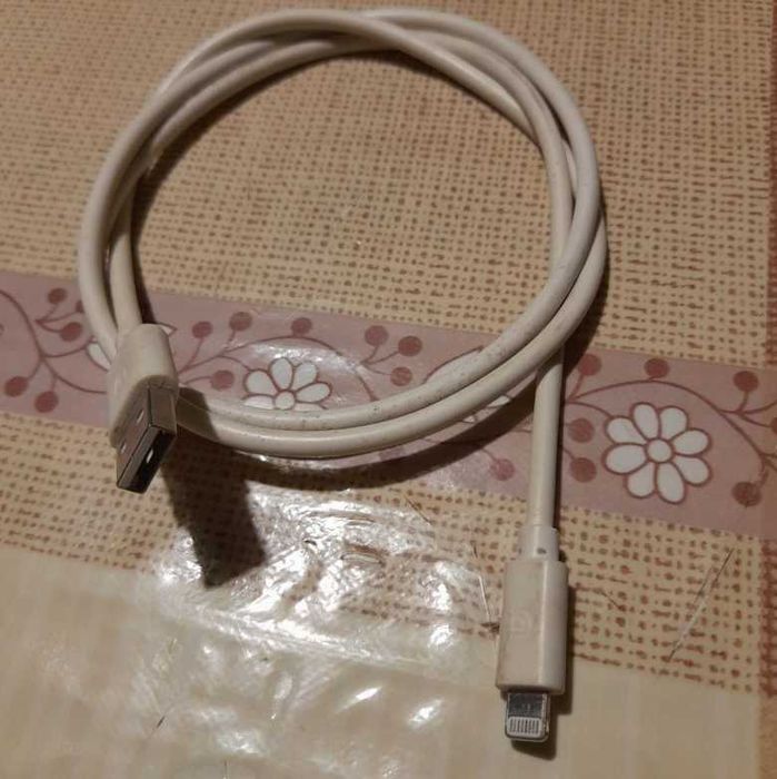 Продам кабель для зарядки iPhone