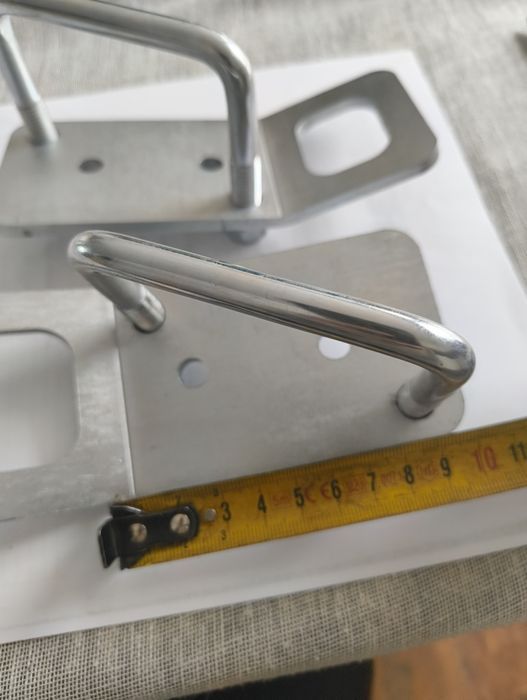 Komplet Ucha mocujace do pasów transportowych