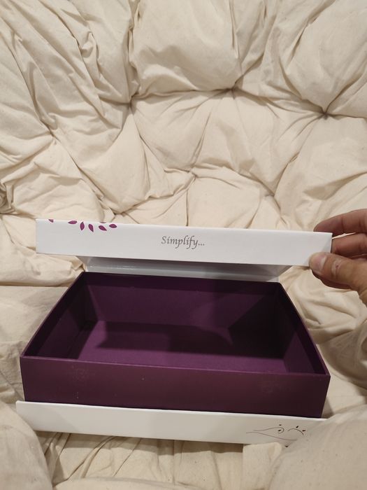 250 Caixas presente com aba íman