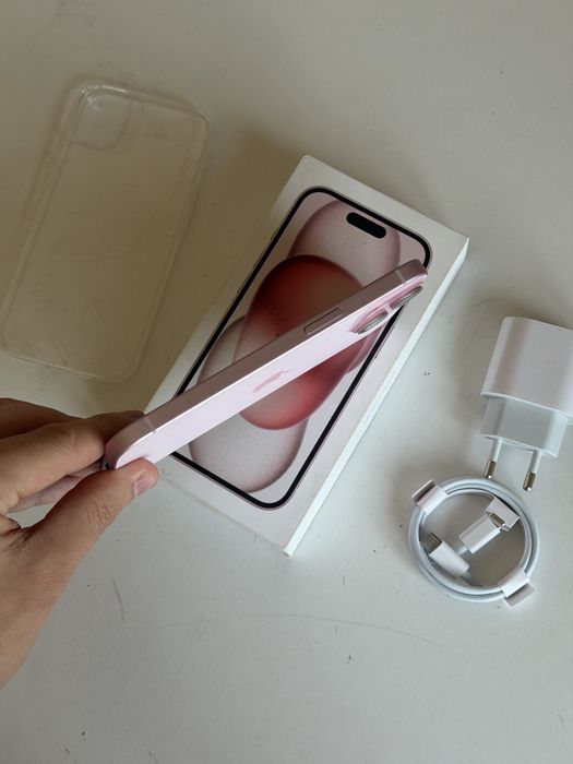 iPhone 15 128gb różowy bateria 100% komplet