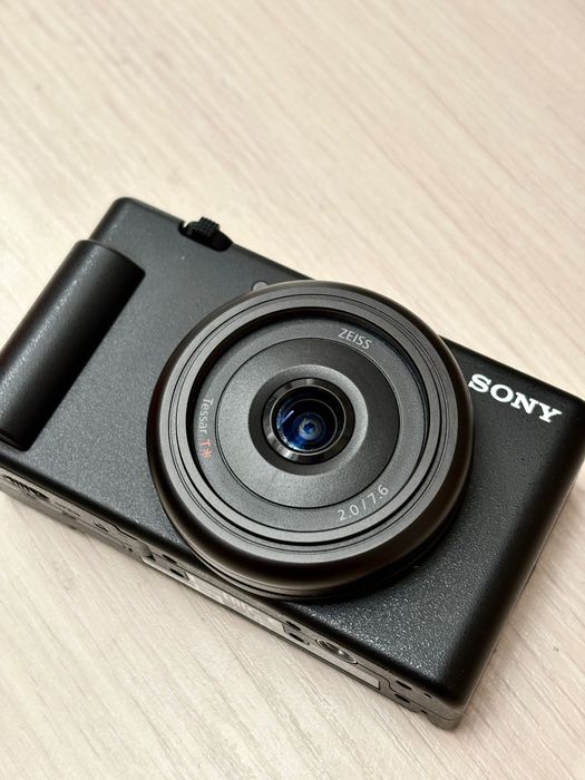 sony zv 1 - купити фототехніку, відеотехніку - Ціна на OLX.ua