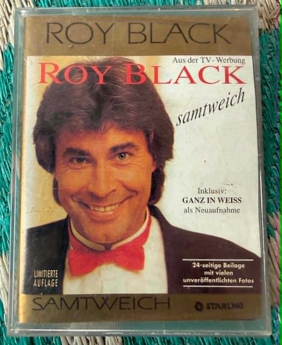 Zestaw / 23 szt / Kaset manetofonowych z rożnym stylem muzyki  WYSYŁAM Olx