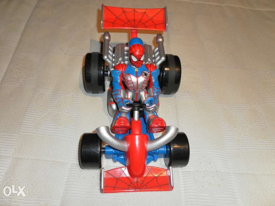 Carro spider man
