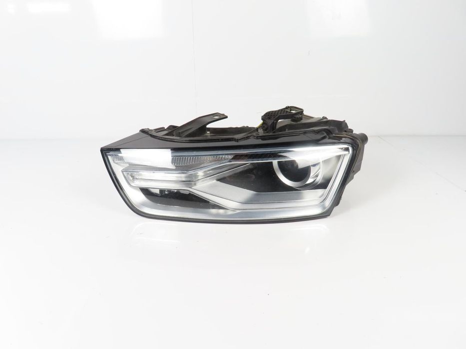 Farol Xenon Esquerdo Usado / Original Audi Q3 (8Ub, 8Ug) 8U0941043C