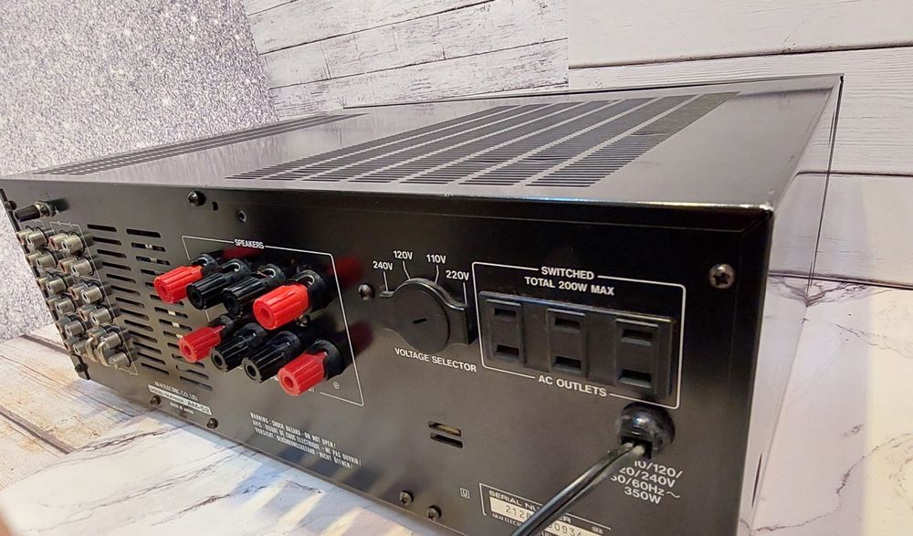 Akai am 52 wzmacniacz